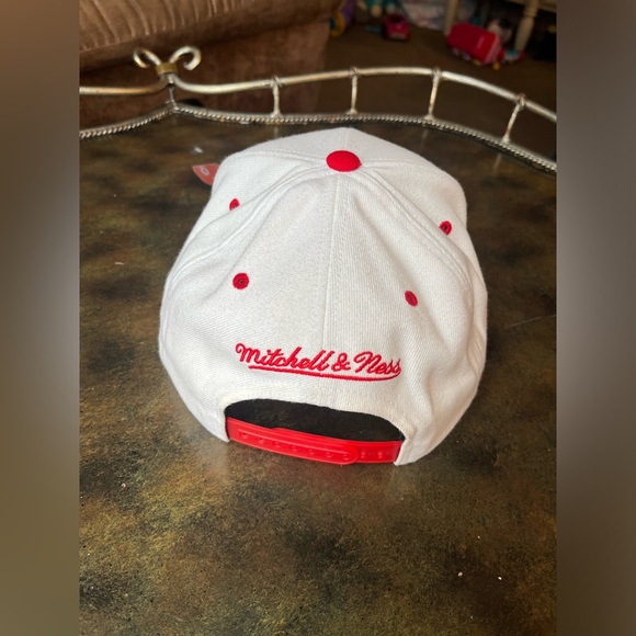 Bulls Mitchell & ness SnapBack - Picture 2 of 5